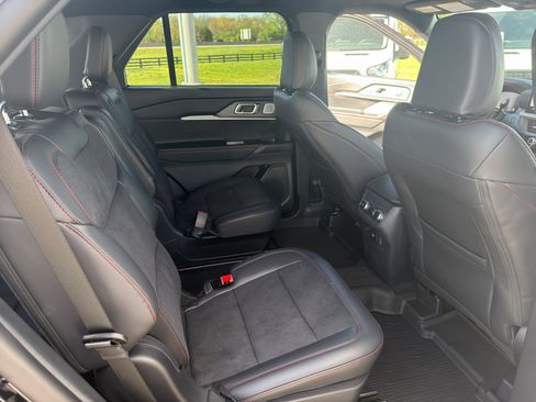 New 2026 Ford Explorer ST AWD/4WD image 13