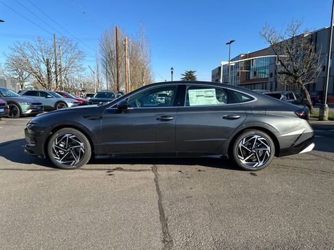 New 2026 Hyundai Sonata SEL image 3