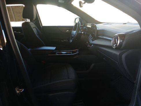 Used 2025 Chevrolet Equinox LT w/ Safety and Technology Package image 15