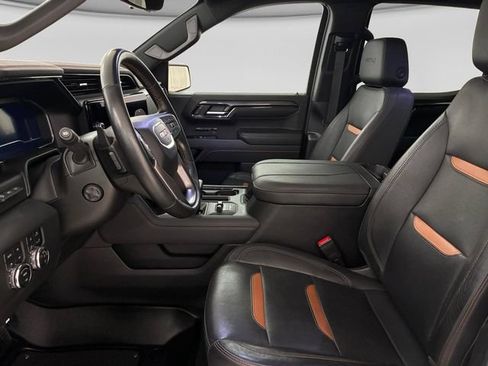 Used 2023 GMC Sierra 1500 AT4 w/ AT4 Premium Package AWD/4WD image 12