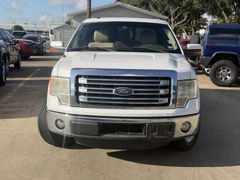 Used 2014 Ford F150 Lariat w/ Equipment Group 501A Mid RWD image 2