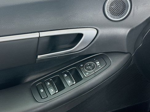 Used 2024 Hyundai Sonata SEL image 15