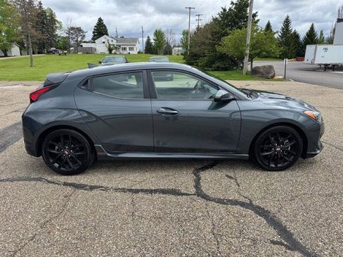 Used 2019 Hyundai Veloster Turbo R-Spec FWD image 4