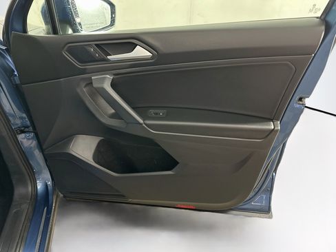 Used 2019 Volkswagen Tiguan S AWD/4WD image 32