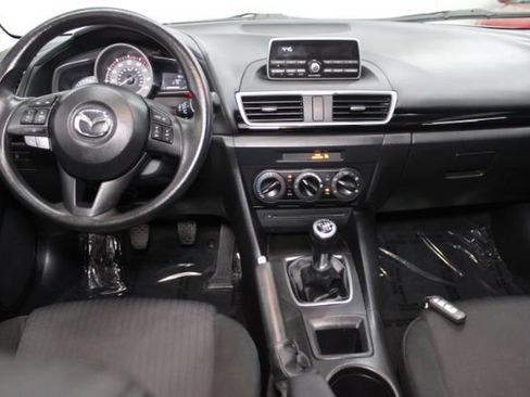 Used 2014 MAZDA MAZDA3 i Sport FWD image 2