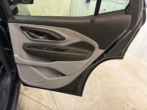 Used 2020 GMC Terrain SLT w/ Preferred Package image 17