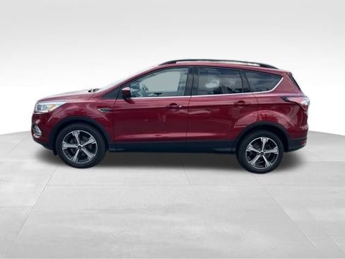 Used 2018 Ford Escape SEL FWD image 4