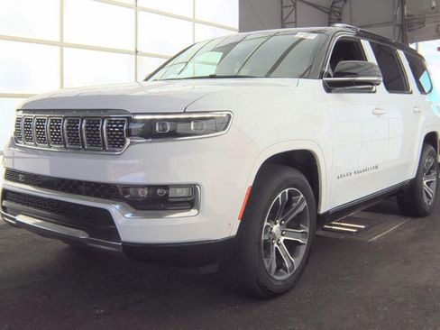 Used 2024 Jeep Grand Wagoneer Series I AWD/4WD image 4