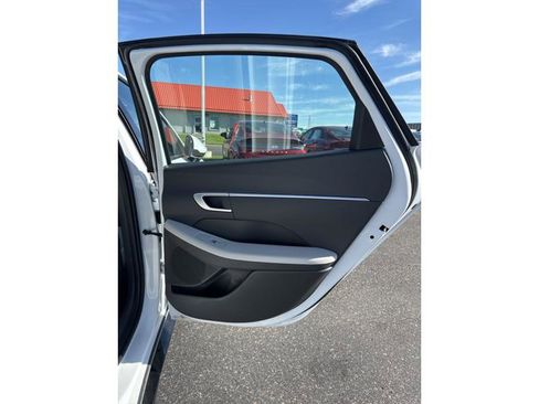 New 2024 Hyundai Sonata SEL image 14