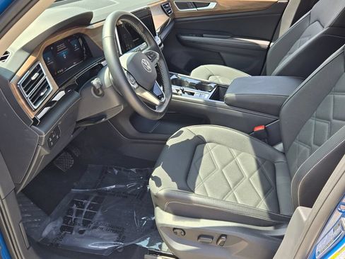 Certified 2026 Volkswagen Atlas SE w/ Panoramic Sunroof Package FWD image 10