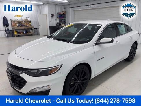 Used 2024 Chevrolet Malibu LT w/ Sport Edition FWD image 3