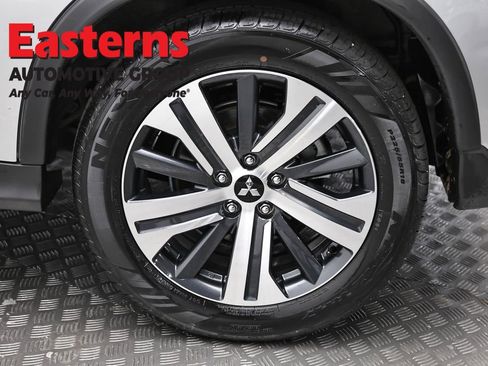 Used 2025 Mitsubishi Outlander Sport AWD image 8