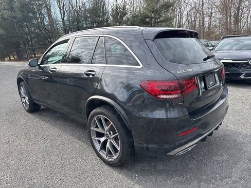 Used 2022 Mercedes-Benz GLC 300 4MATIC image 4