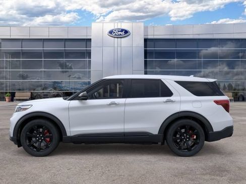 Certified 2022 Ford Explorer ST w/ Equipment Group 401A AWD/4WD image 3