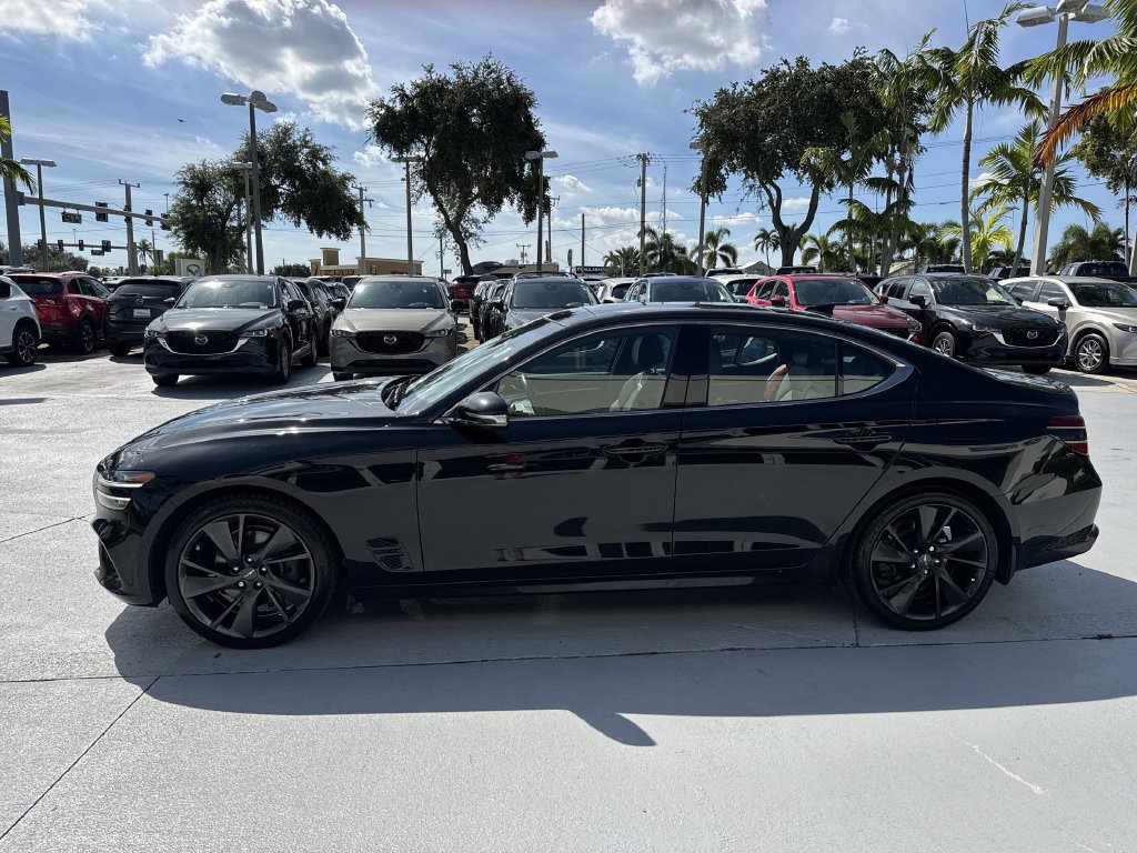 Used 2023 Genesis G70 2.0T w/ Sport Prestige Package AWD/4WD image 11