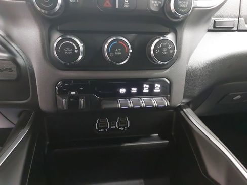 Used 2024 RAM 2500 Big Horn w/ Off Road Package image 20