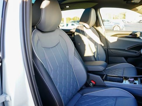 New 2026 Volkswagen Tiguan SEL R-Line image 39