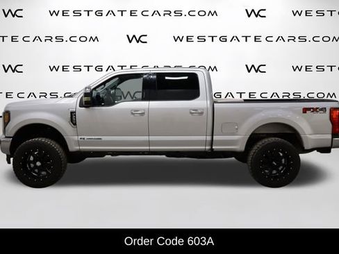 Used 2019 Ford F250 XLT w/ XLT Premium Package image 5