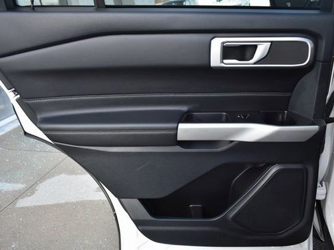 Used 2023 Ford Explorer XLT w/ Equipment Group 202A image 34