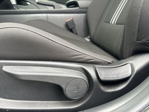 Certified 2024 Hyundai Elantra SEL FWD image 14