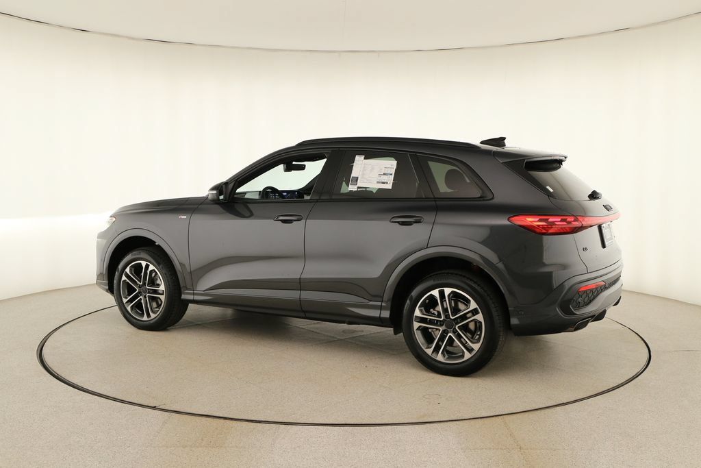 New 2026 Audi Q5 2.0T AWD/4WD image 3