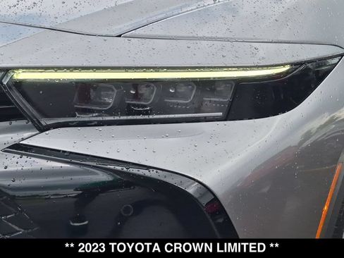 Used 2023 Toyota Crown AWD/4WD image 15