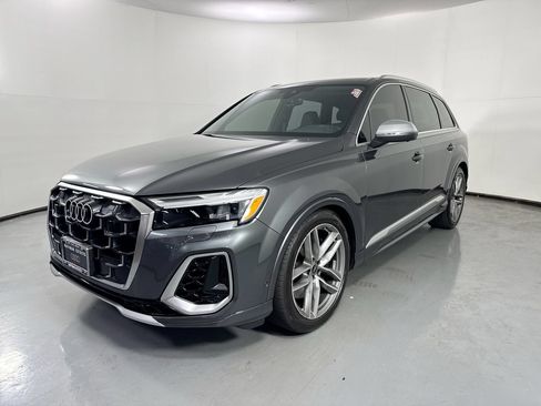 Used 2025 Audi SQ7 Premium Plus AWD/4WD image 4