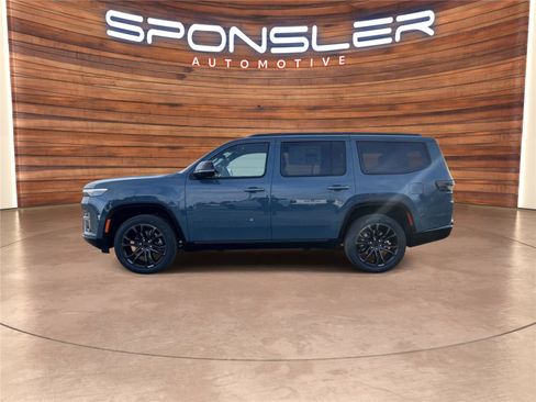 New 2026 Jeep Grand Wagoneer Summit image 2