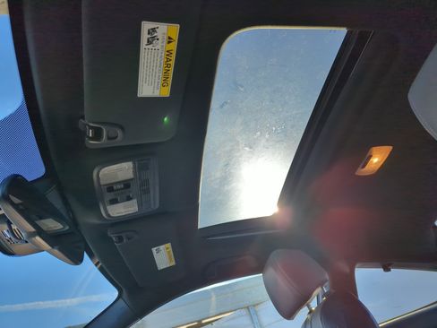 Used 2016 Honda Civic Touring image 19