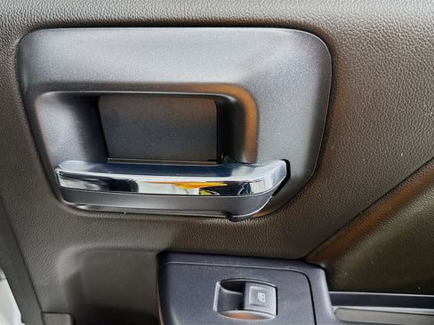 Used 2014 GMC Sierra 1500 SLE image 28