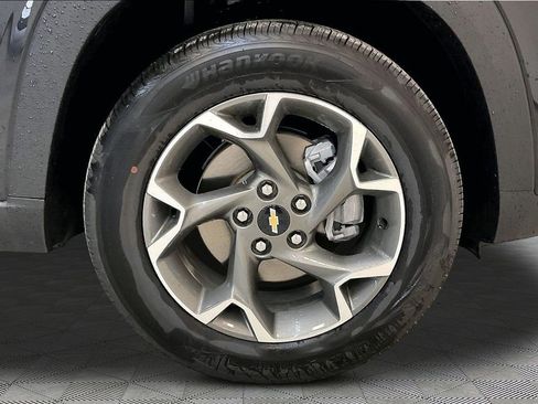 Used 2026 Chevrolet Trax LT FWD image 33