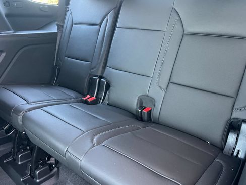 New 2026 GMC Yukon Denali w/ Advanced Technology Package AWD/4WD image 12