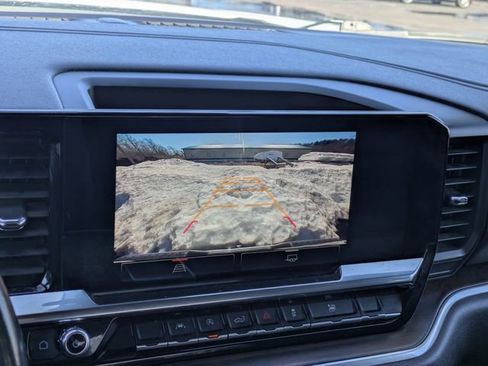 Used 2022 GMC Sierra 1500 SLT w/ SLT Convenience Package image 22