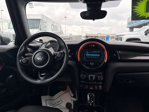 Used 2021 MINI Cooper S image 15