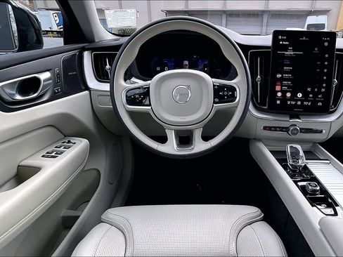 Used 2026 Volvo XC60 T8 Ultra w/ Protection Package Premier image 8
