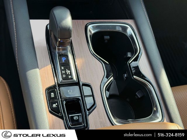 Used 2023 Lexus RX 350 Premium w/ Accessory Package AWD/4WD image 36