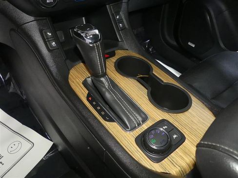 Used 2018 GMC Acadia Denali w/ Technology Package image 39