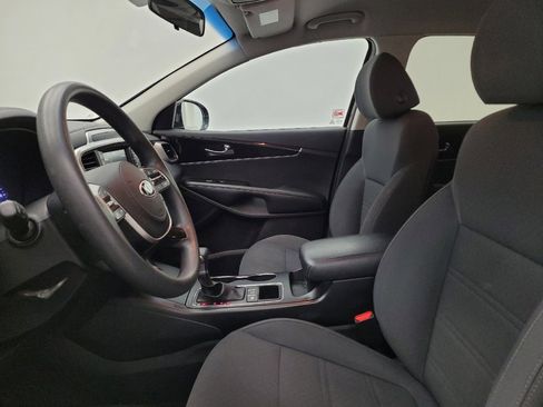 Used 2020 Kia Sorento LX AWD/4WD image 17