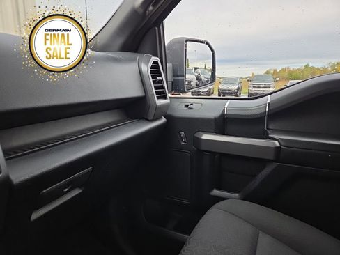 Used 2019 Ford F150 Limited image 31