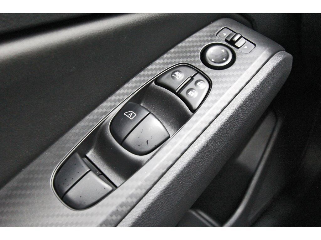 Certified 2024 Nissan Altima 2.5 S FWD image 19