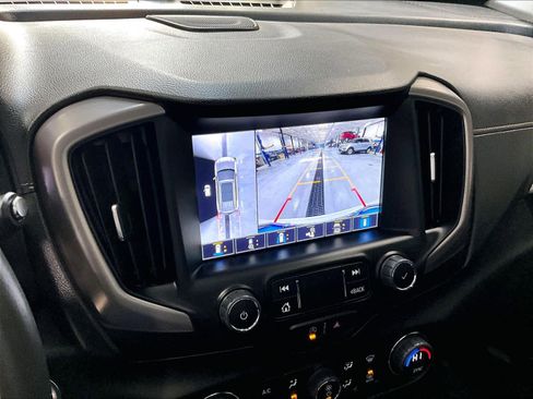 Used 2022 GMC Terrain AT4 w/ Infotainment Package II image 18