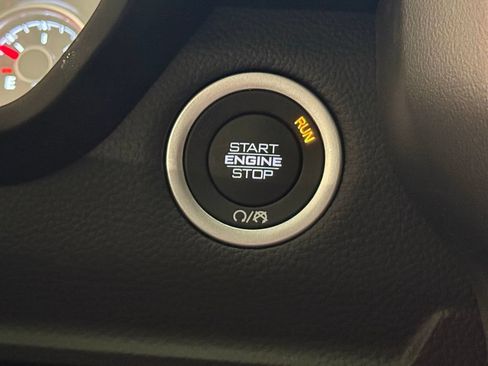 New 2026 RAM 1500 Big Horn AWD/4WD image 24