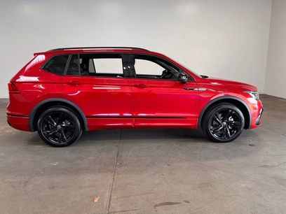 Used 2024 Volkswagen Tiguan SE R-Line