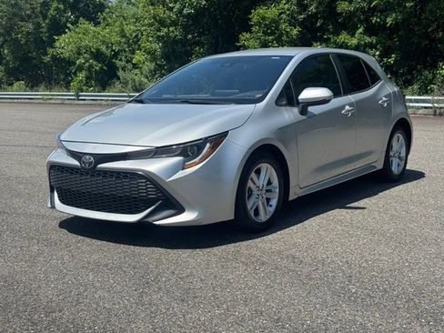 Used 2019 Toyota Corolla SE FWD image 3