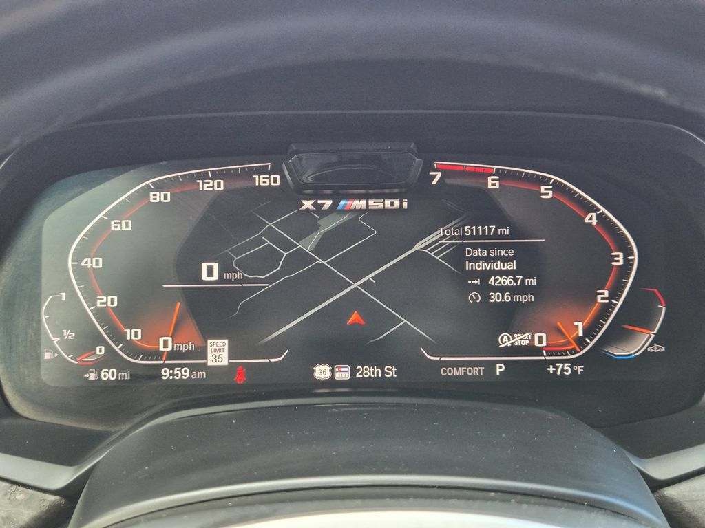 Used 2021 BMW X7 M50i w/ Dynamic Handling Package AWD/4WD image 17