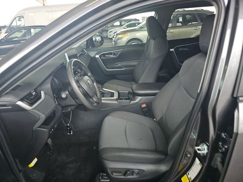 Used 2024 Toyota RAV4 XLE FWD image 10