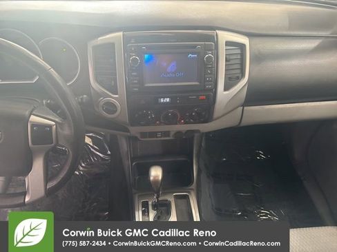 Used 2013 Toyota Tacoma 4x4 Double Cab w/ SR5 Pkg image 23