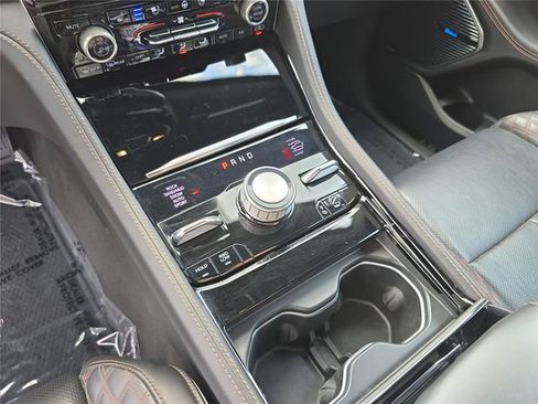 Used 2022 Jeep Grand Cherokee Summit AWD/4WD image 30
