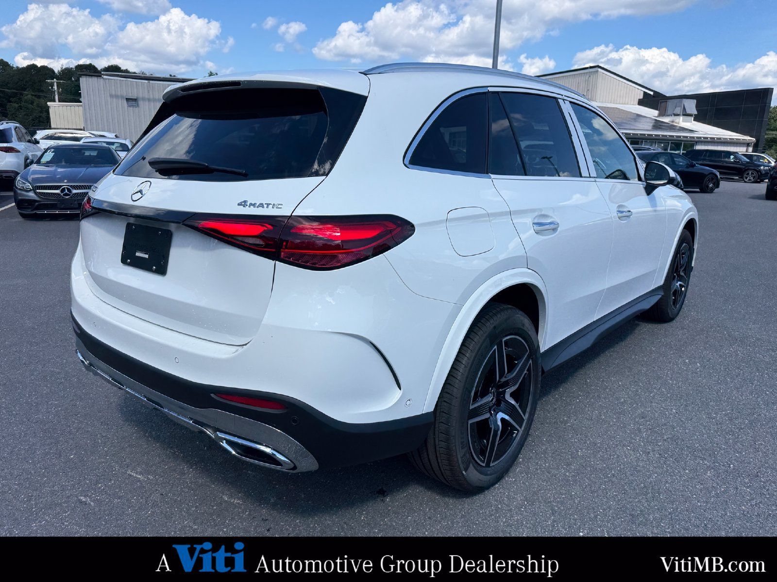 New 2027 Mercedes-Benz GLC 300 4MATIC image 8