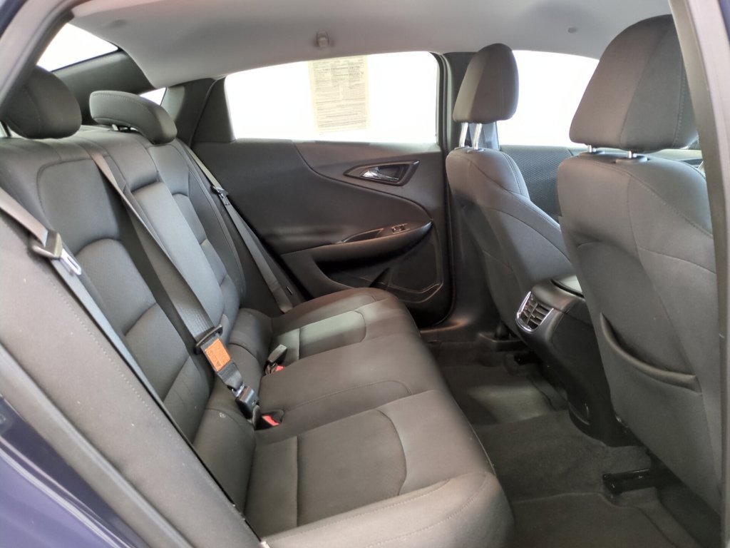 Used 2025 Chevrolet Malibu LT FWD image 21